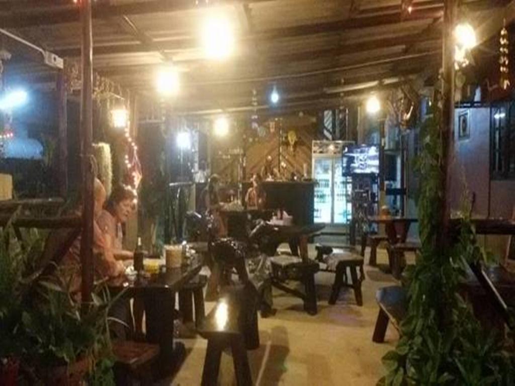 Sangjun Guesthouse Trat Exterior foto